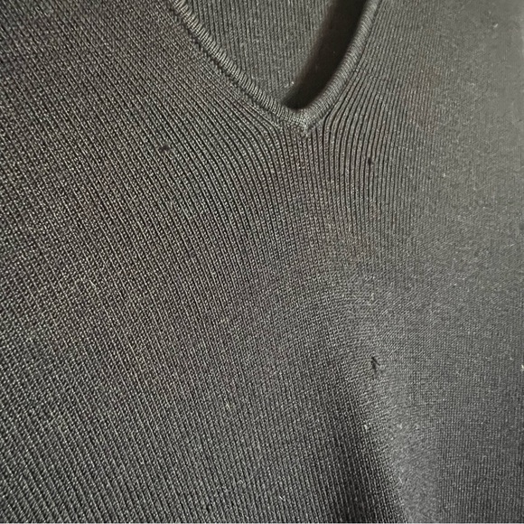 Neiman Marcus black long sleeve top Women’s size small - Picture 4 of 7